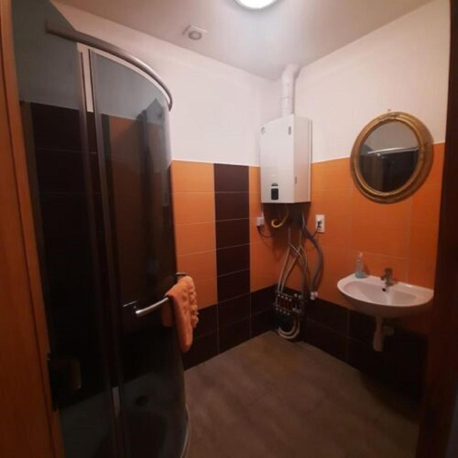 Hotel Ikszt Vendeghaz Dávod Zewnętrze zdjęcie