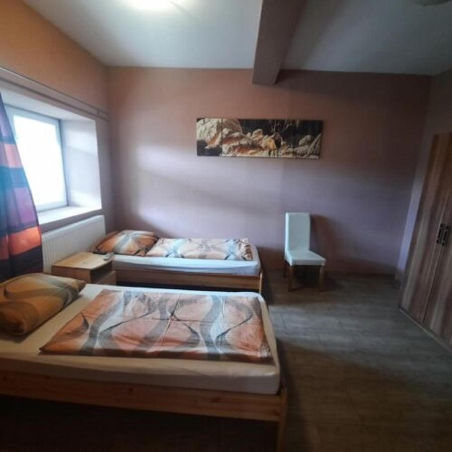 Hotel Ikszt Vendeghaz Dávod Zewnętrze zdjęcie